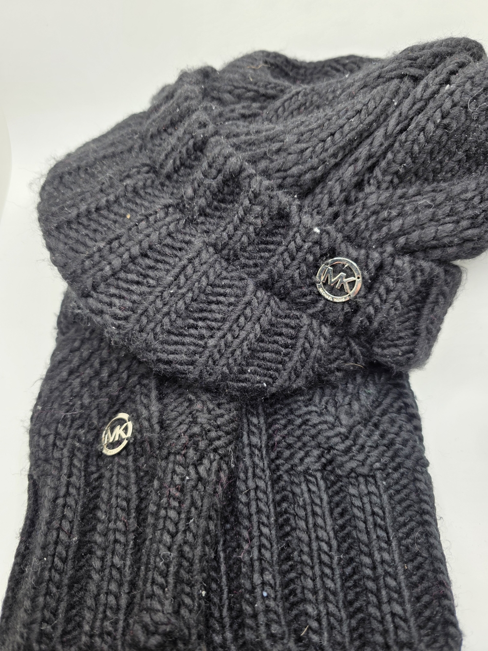 Michael Kors Black Ribbed Cable Knit Beanie and Fingerless Glove Set